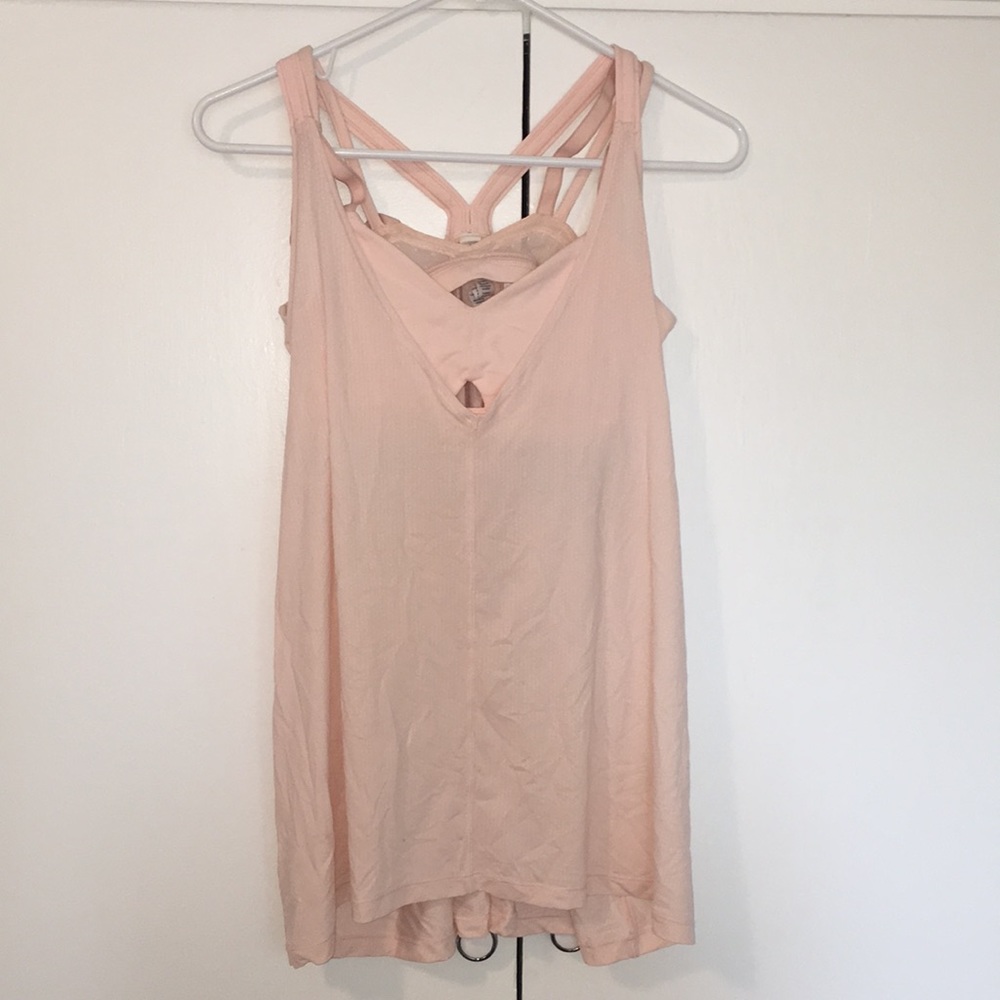 Lululemon workout tank